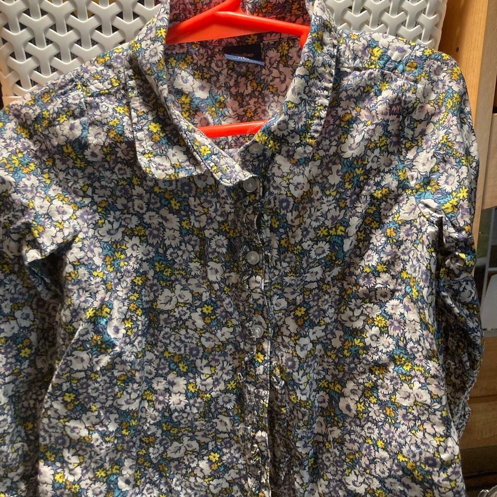 Baby Gap Flowery Button up blouse
